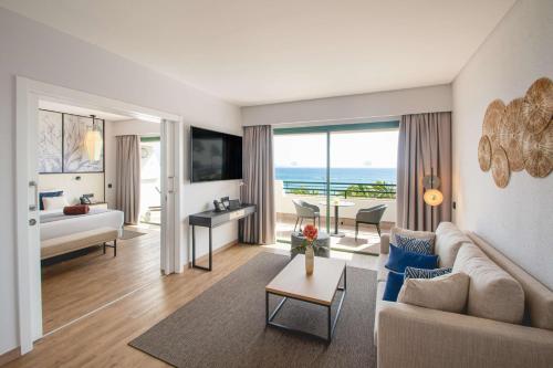 Imagen de la habitación del Hotel Dreams Lanzarote Playa Dorada Resort and Spa. Foto 20