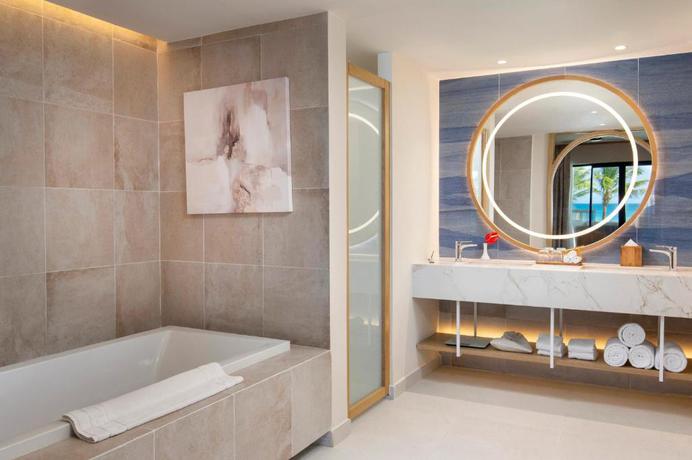 Imagen de la habitación del Hotel Dreams Playa Esmeralda Resort & Spa - All Inclusive. Foto 13