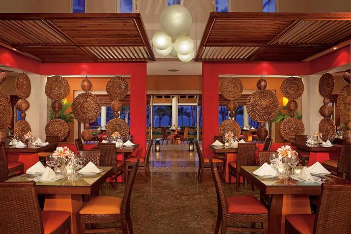 Imagen del bar/restaurante del Hotel Dreams Royal Beach Punta Cana. Foto 4