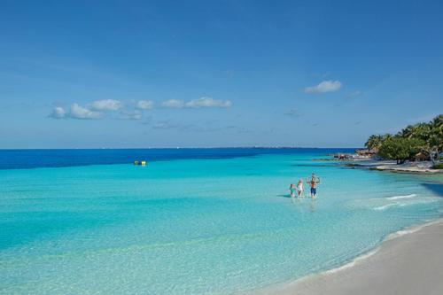 Imagen general del Hotel Dreams Sands Cancun Resort and Spa - All Inclusive. Foto 6