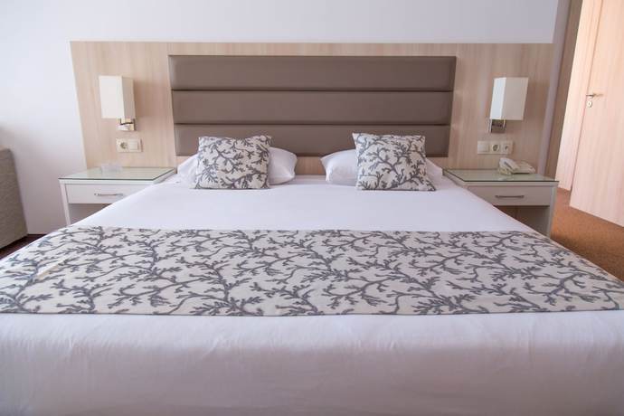 Imagen de la habitación del Hotel Dreams Sunny Beach Resort & Spa. Foto 13