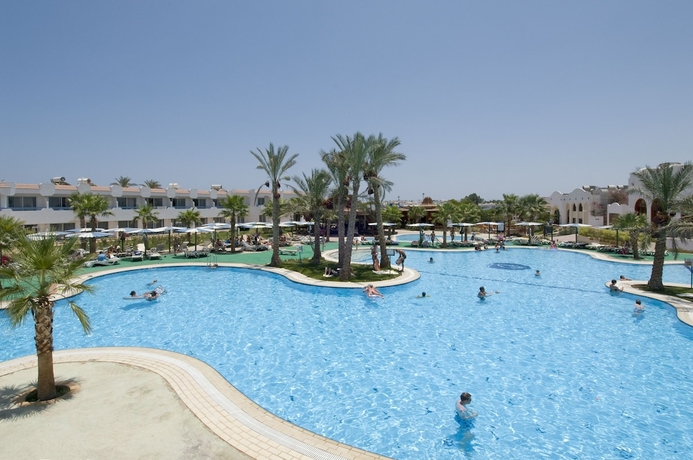 Imagen de la piscina del Hotel Dreams Vacation Sharm El Sheikh. Foto 15