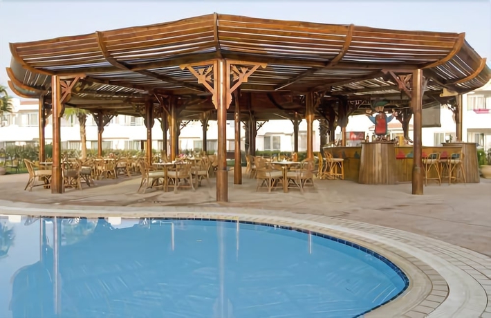 Imagen de la piscina del Hotel Dreams Vacation Sharm El Sheikh. Foto 18