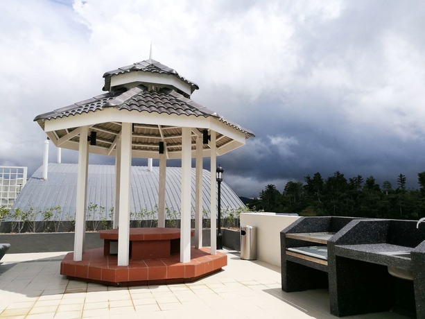 Imagen de los exteriores del Hotel Dreamscape Apartment At Golden Hill. Foto 14