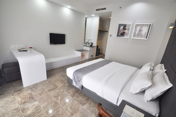 Imagen de la habitación del Hotel Dreamtel Jakarta. Foto 15