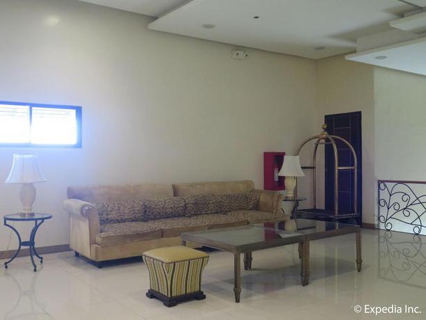 Imagen de los interiores del Hotel Dreamwave Lemery. Foto 18