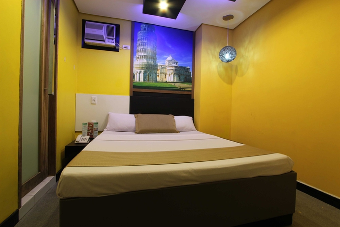 Imagen de la habitación del Hotel Dreamworld Araneta Cubao. Foto 2