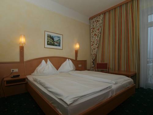 Imagen de la habitación del Hotel Drei Hasen. Foto 5