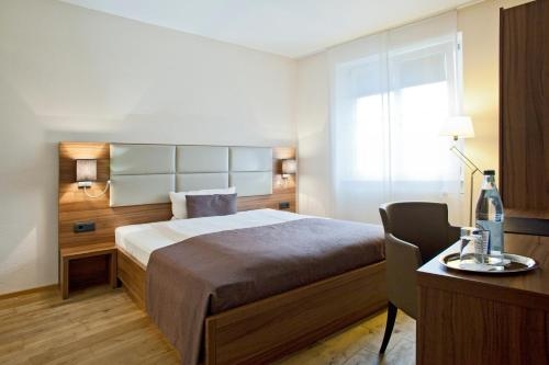 Imagen de la habitación del Hotel Drei K&ouml;nig. Foto 9