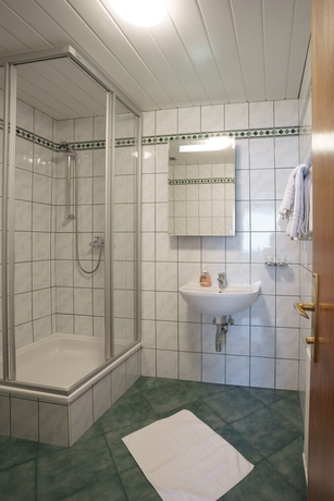 Imagen de la habitación del Hotel Drei Kreuz. Foto 13