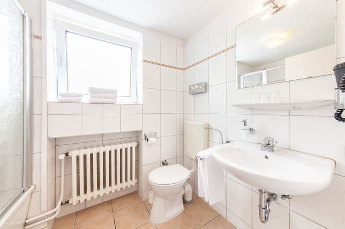 Imagen de la habitación del Hotel Drei Kronen Elmshorn. Foto 11
