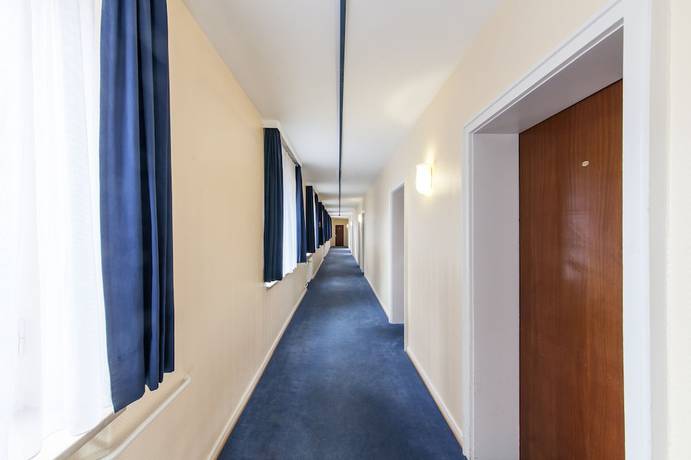 Imagen de los interiores del Hotel Drei Kronen Elmshorn. Foto 18