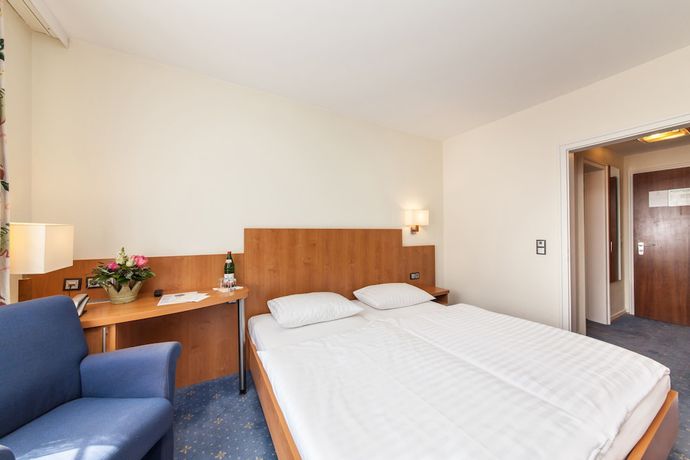 Imagen de la habitación del Hotel Drei Kronen Elmshorn. Foto 17