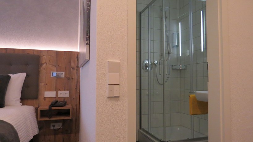 Imagen de la habitación del Hotel Drei Morgen. Foto 7