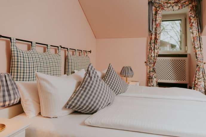 Imagen de la habitación del Hotel Drei Quellen Therme. Foto 16