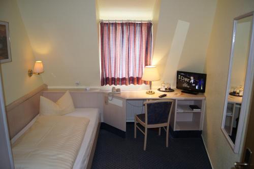 Imagen de la habitación del Hotel Drei Rosen. Foto 7