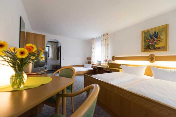 Imagen de la habitación del Hotel Dreisonnenberg. Foto 8