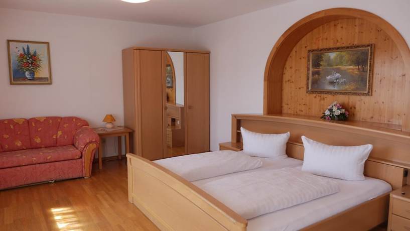 Imagen de la habitación del Hotel Dreisonnenberg. Foto 16