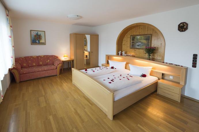 Imagen de la habitación del Hotel Dreisonnenberg. Foto 17