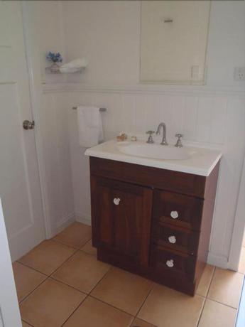 Imagen de la habitación del Hotel Driftwood Bed and Breakfast. Foto 19