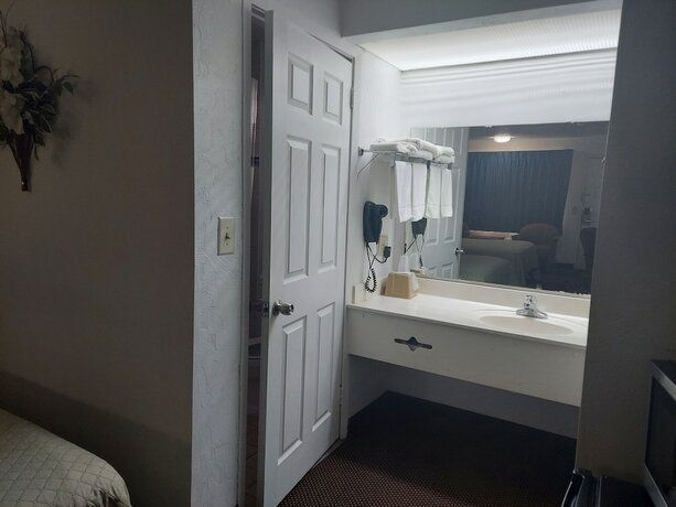 Imagen general del Hotel Driftwood Inn, Lake City. Foto 4