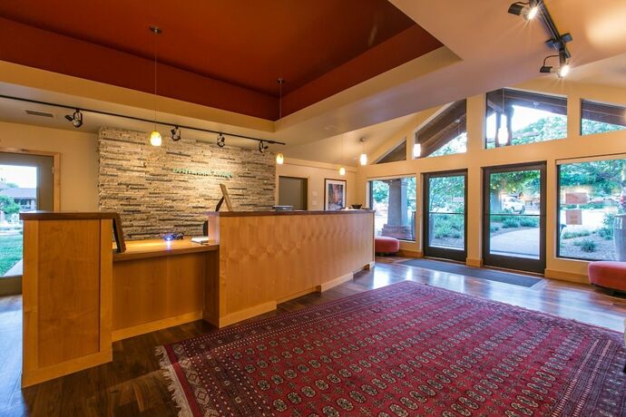 Imagen general del Hotel Driftwood Lodge. Foto 10