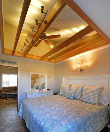 Imagen de la habitación del Hotel Driftwood Resort On The Ocean. Foto 11