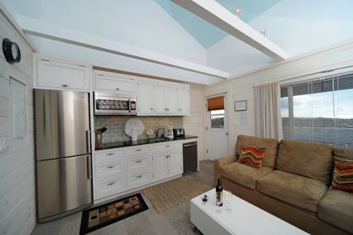 Imagen de la habitación del Hotel Driftwood Resort On The Ocean. Foto 15