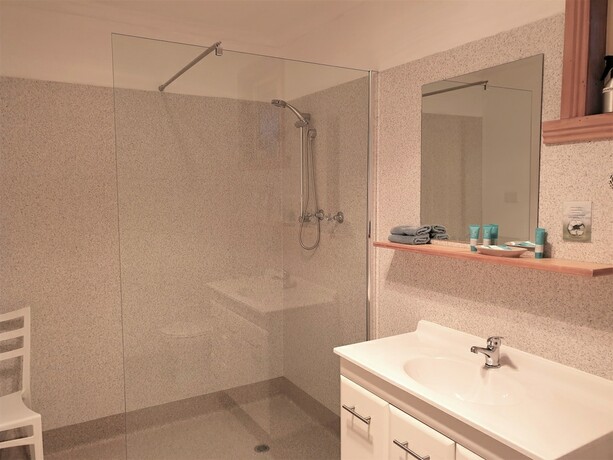 Imagen de la habitación del Hotel Driftwood Strahan Villas. Foto 19
