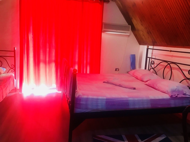 Imagen de la habitación del Hotel Drinos. Foto 9