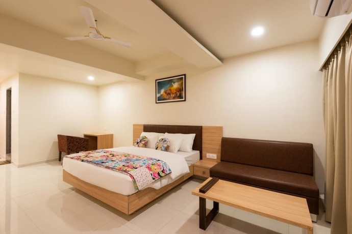 Imagen de la habitación del Hotel Drishti, Bhopal. Foto 7