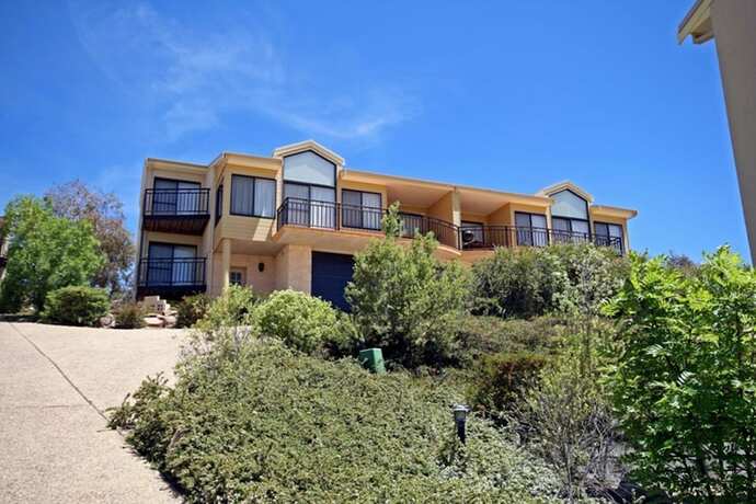 Imagen general del Hotel Dromaius 5 - Great Views of The Snowy Mountains. Foto 2