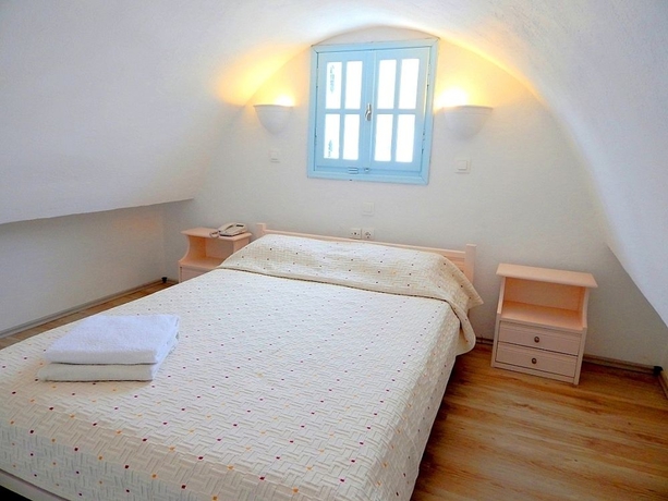 Imagen de la habitación del Hotel Drossos. Foto 10