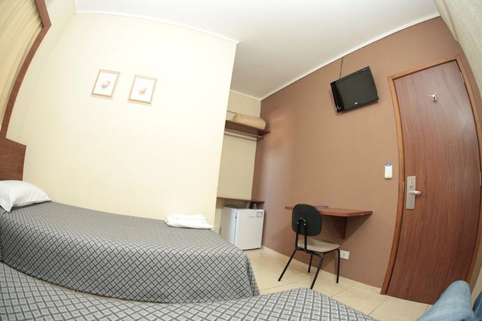 Imagen de la habitación del Hotel Druds. Foto 12