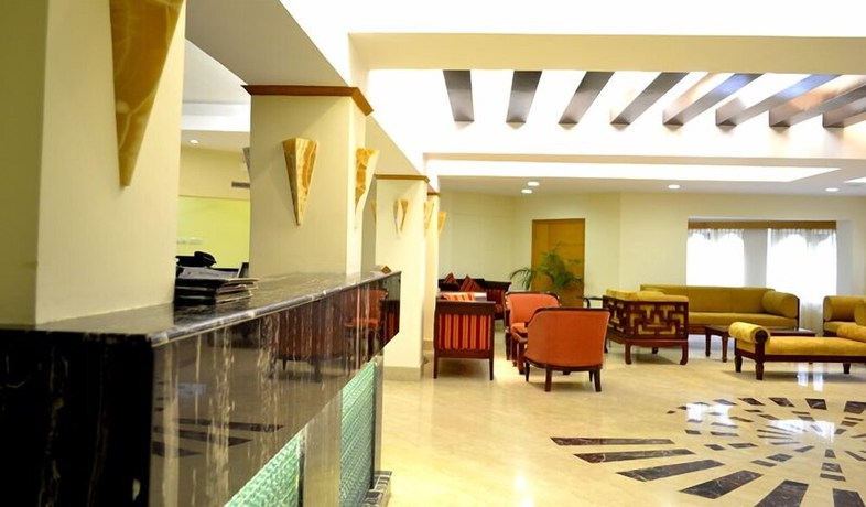 Imagen de los interiores del Hotel Druk. Foto 19