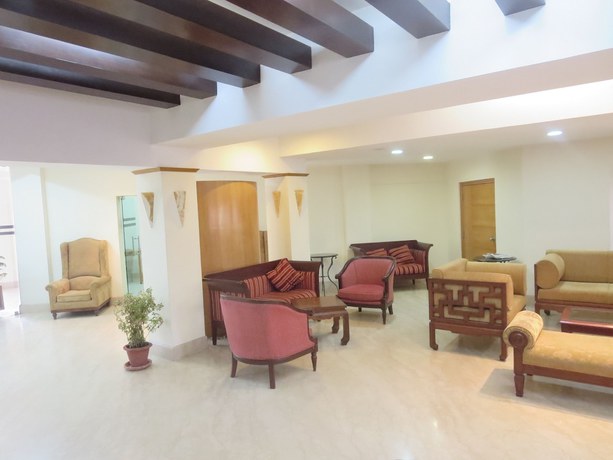 Imagen de los interiores del Hotel Druk. Foto 20