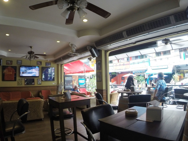 Imagen del bar/restaurante del Hotel Drunken Duck Guesthouse. Foto 1