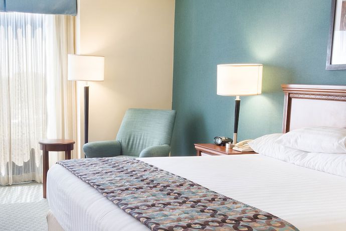 Imagen de la habitación del Hotel Drury Inn And Suites Birmingham Lakeshore Drive. Foto 14