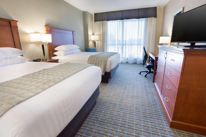 Imagen de la habitación del Hotel Drury Inn And Suites Burlington. Foto 6