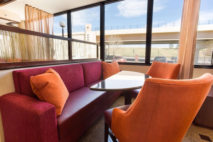 Imagen de los interiores del Hotel Drury Inn And Suites Denver Tech Center. Foto 18