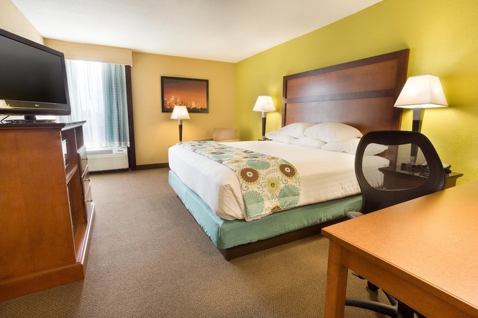 Imagen de la habitación del Hotel Drury Inn And Suites Houston Near The Galleria. Foto 9