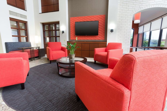 Imagen de los interiores del Hotel Drury Inn And Suites Joplin. Foto 17