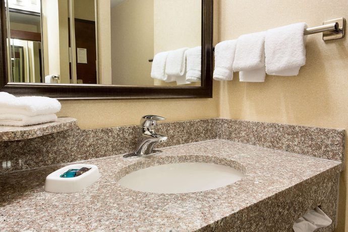 Imagen de la habitación del Hotel Drury Inn And Suites Joplin. Foto 5