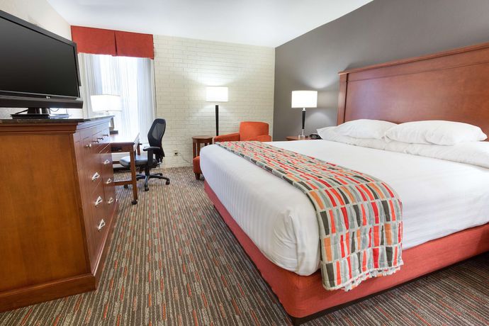 Imagen de la habitación del Hotel Drury Inn And Suites Joplin. Foto 6
