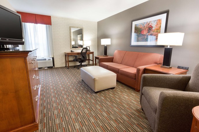 Imagen de la habitación del Hotel Drury Inn And Suites Joplin. Foto 11