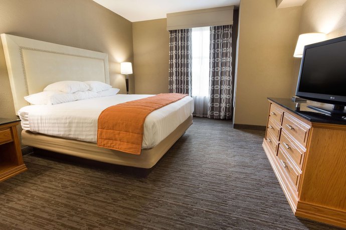 Imagen de la habitación del Hotel Drury Inn And Suites Lafayette, La. Foto 14