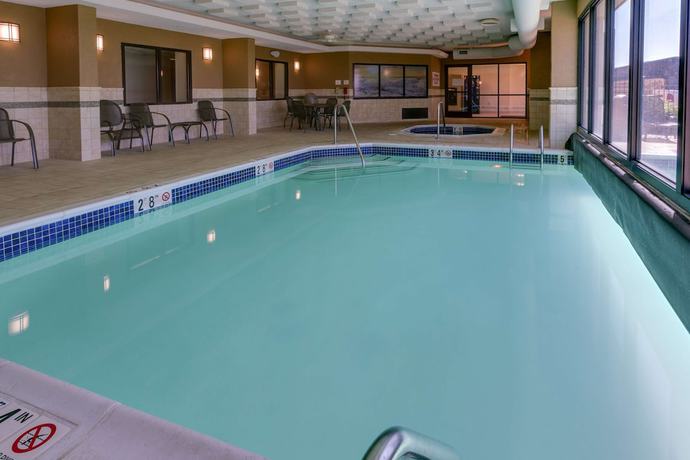 Imagen de la piscina del Hotel Drury Inn And Suites Memphis Southaven. Foto 20