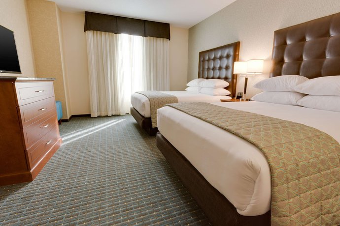Imagen de la habitación del Hotel Drury Inn And Suites Phoenix Chandler Fashion Center. Foto 10