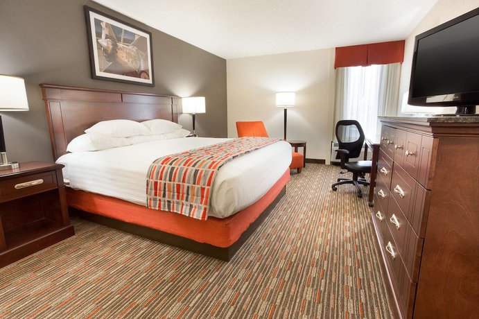 Imagen de la habitación del Hotel Drury Inn And Suites St. Louis Airport. Foto 7