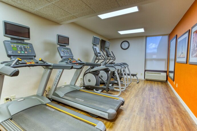 Imagen general del Hotel Drury Inn And Suites St. Louis Collinsville. Foto 1